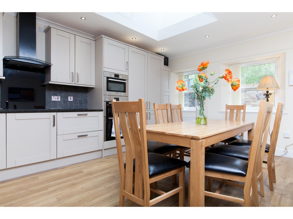 Historic Stone Built 4Br Cottage For 8 W/Parking Эдинбург Экстерьер фото